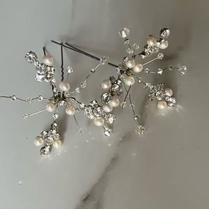 (2) Erin cole bridal hair pin accessories